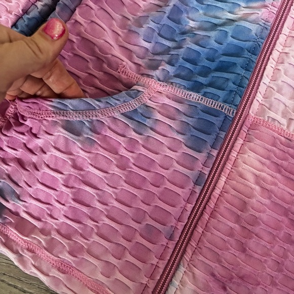 NWT new Mix Pink and Blue Tie-Dye Hoodie size S/M - Picture 2 of 7